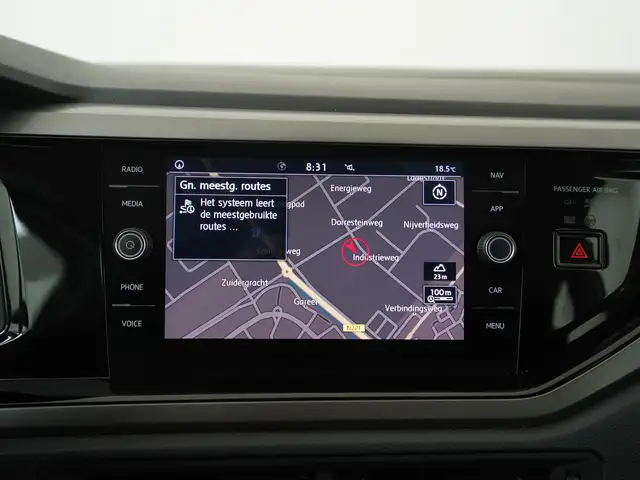 Volkswagen Polo view 12