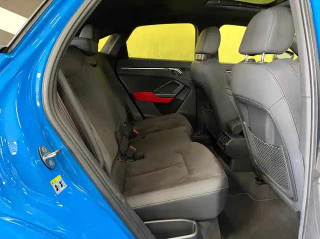 Audi RS Q3 2.5 TFSI quattro *LED-MATRIX*21-ZOLL*TURBOBLAU* Ansicht 30