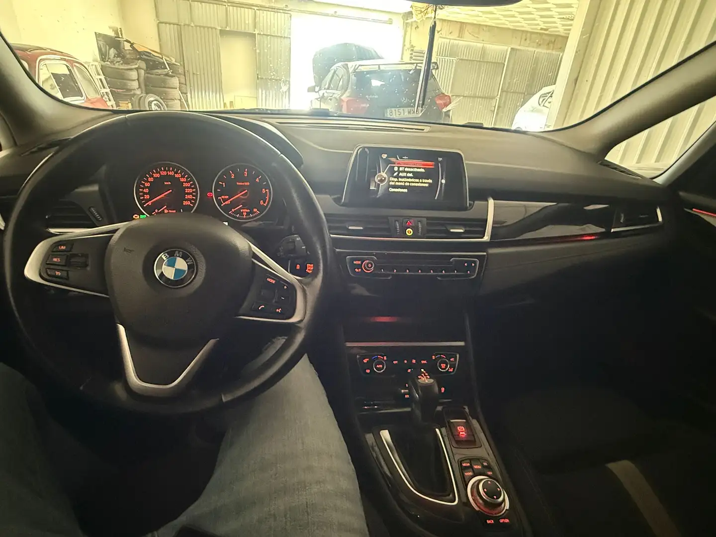 BMW 218 218dA Active Tourer xDrive - 2