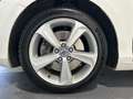 Volvo V40 D4 177 Momentum Blanc - thumbnail 27