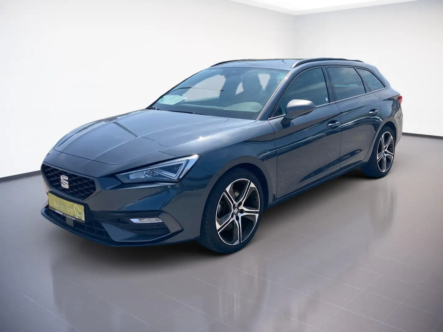 SEAT Leon ST FR 2.0TDI 150PS DSG LED.NAVI.KAMERA.PANO.BEATS. Grau - 2