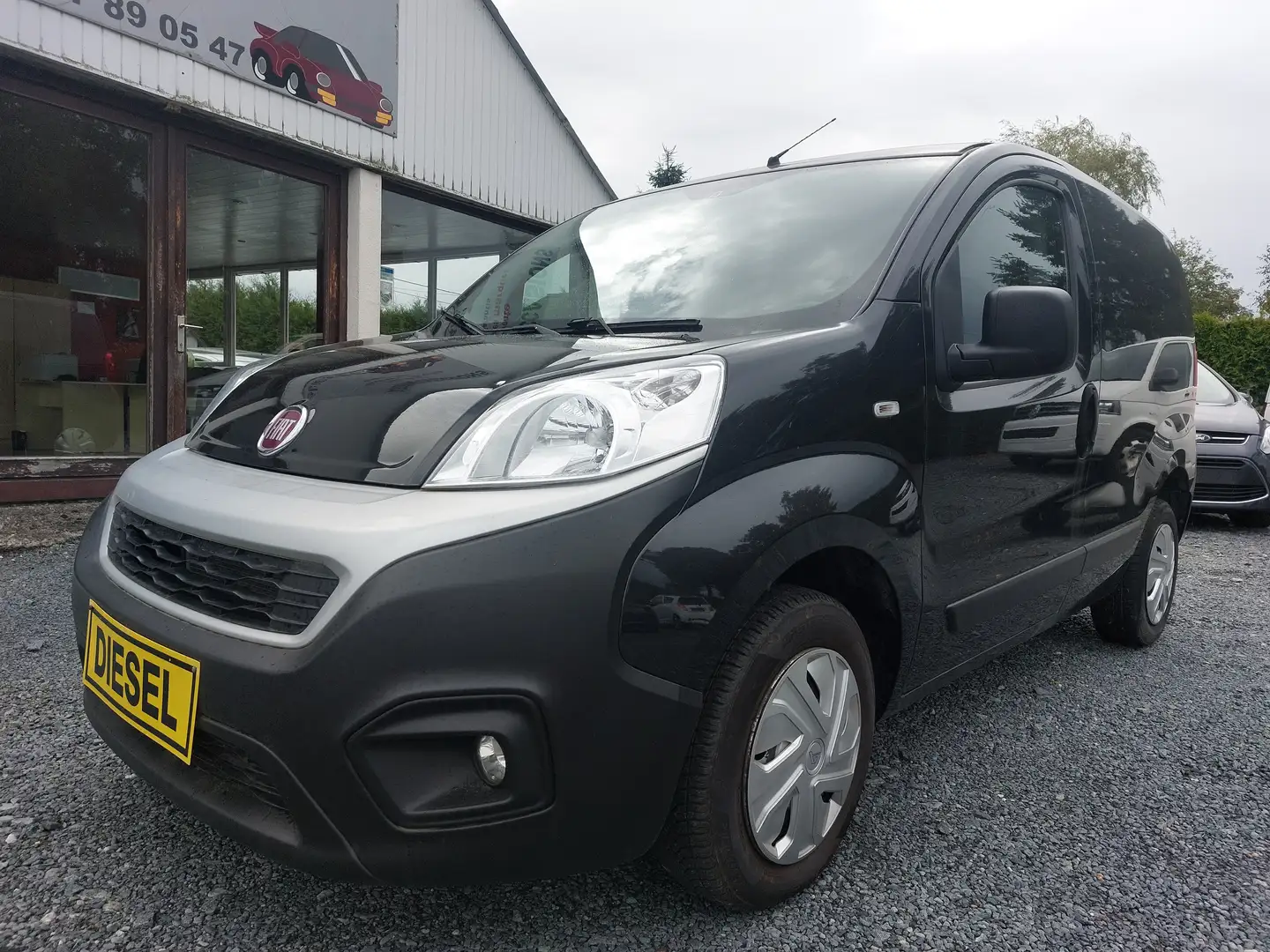Fiat Fiorino 1.3 Multijet  Utilitaire Garantie 1AN Schwarz - 1