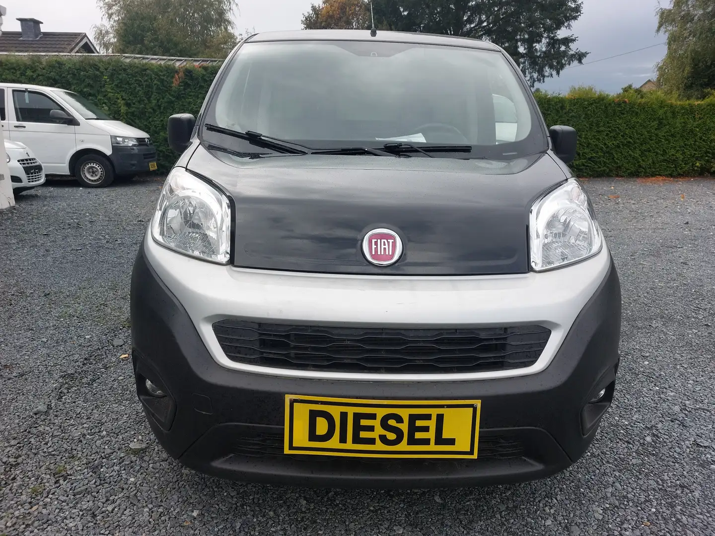 Fiat Fiorino 1.3 Multijet  Utilitaire Garantie 1AN Schwarz - 2