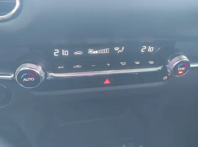 Mazda CX-30 view 14