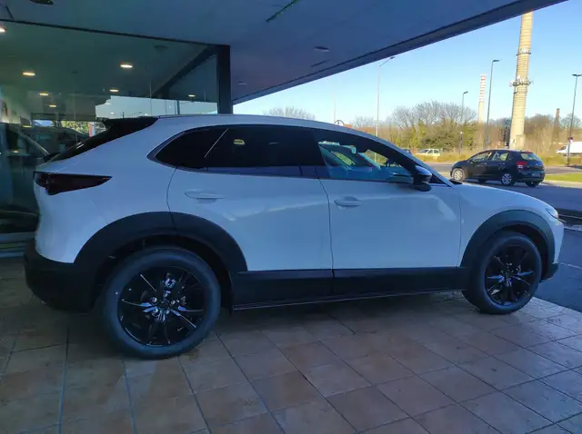 Mazda CX-30 view 5