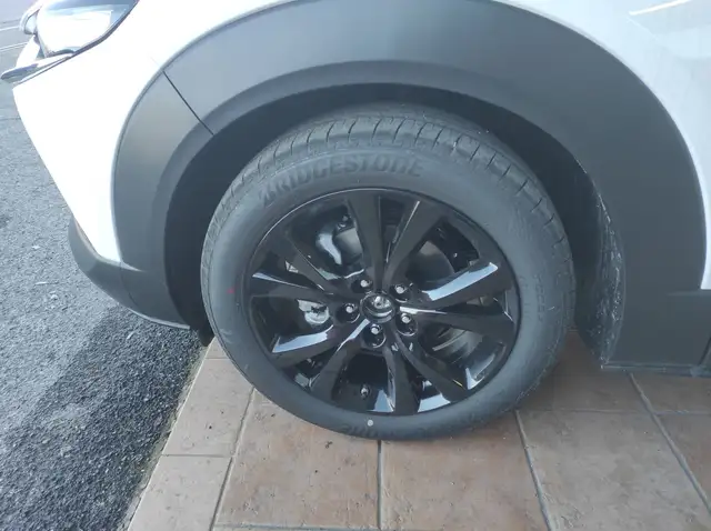 Mazda CX-30 view 7