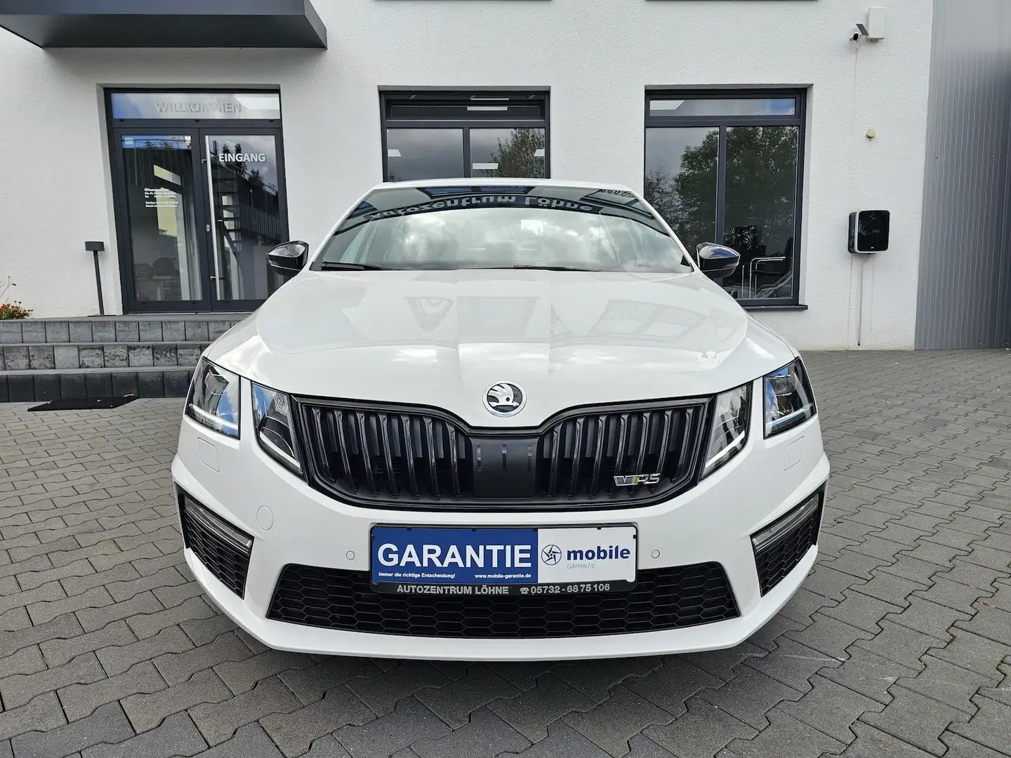 Skoda Octavia 2.0 TDI RS SPORTPAKET LEDER NAVI LED Blanc - 2