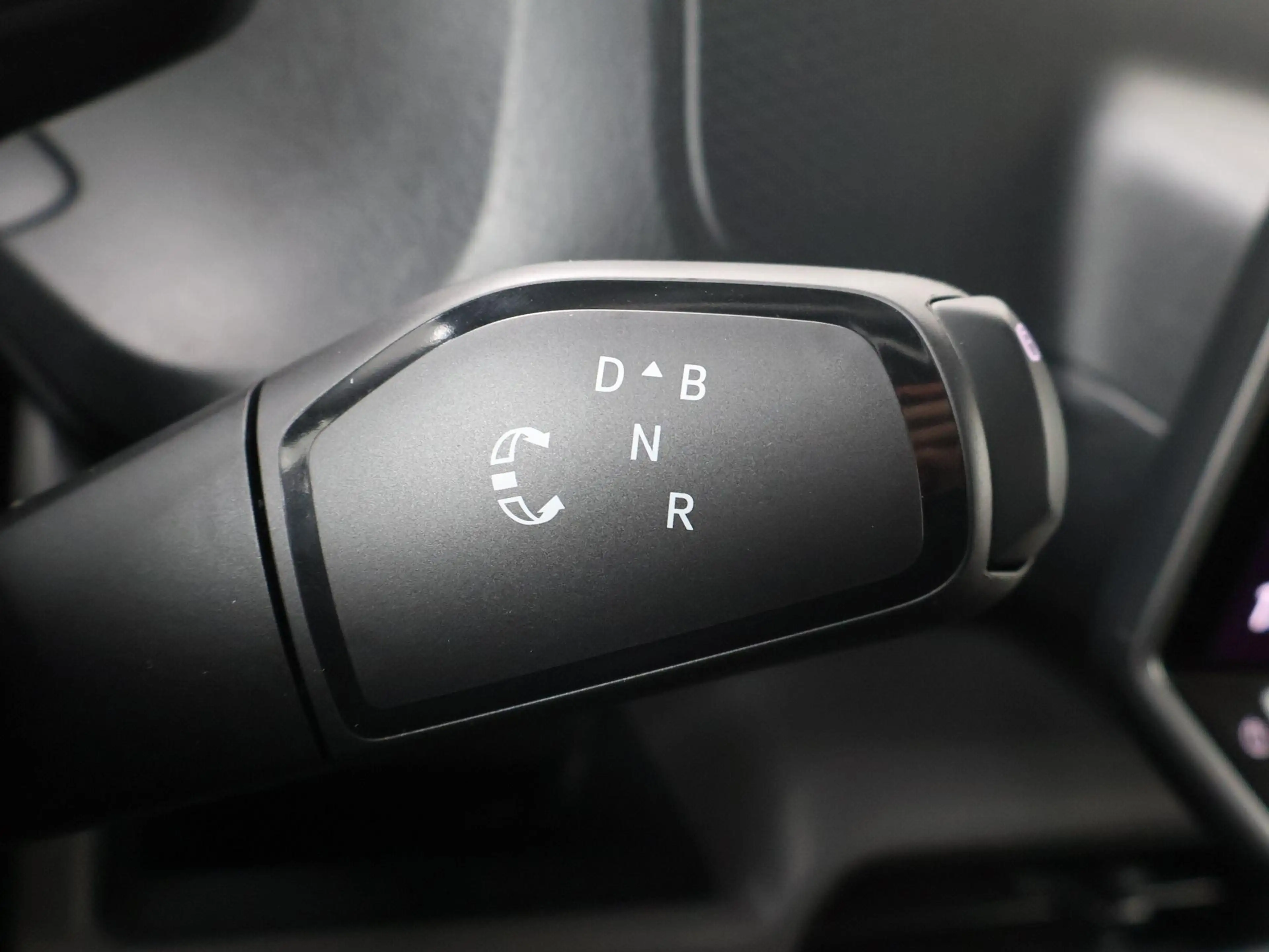 Volkswagen ID. Buzz Cargo Bedrijfswagens Bulli Edition Elektromotor 210 kW ( — photo 11