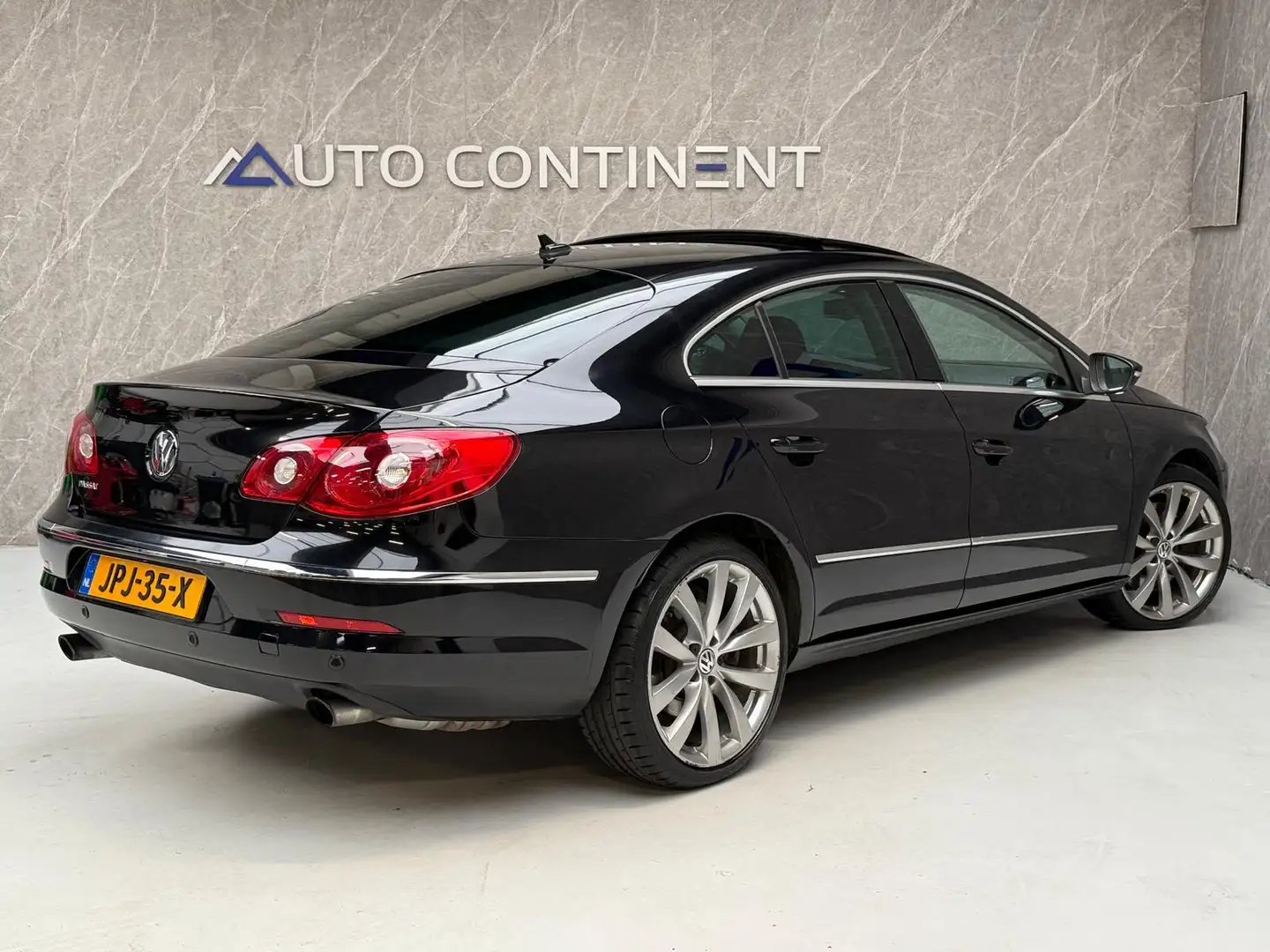 Volkswagen Passat CC 3.6 V6 FSI 4Motion 299 PK / Dealer Onderhouden Zwart - 2