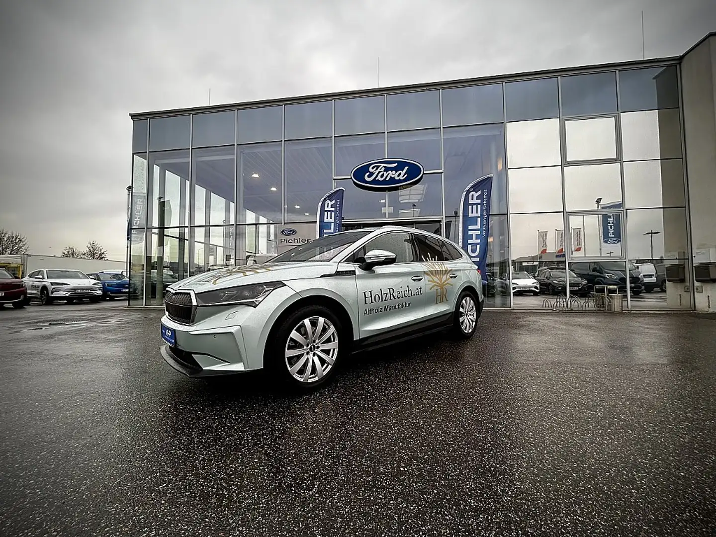 Skoda Enyaq iV 80 82kWh/LED SCHEINWERFER/NAVIGATIONSSYSTEM/... Silber - 2