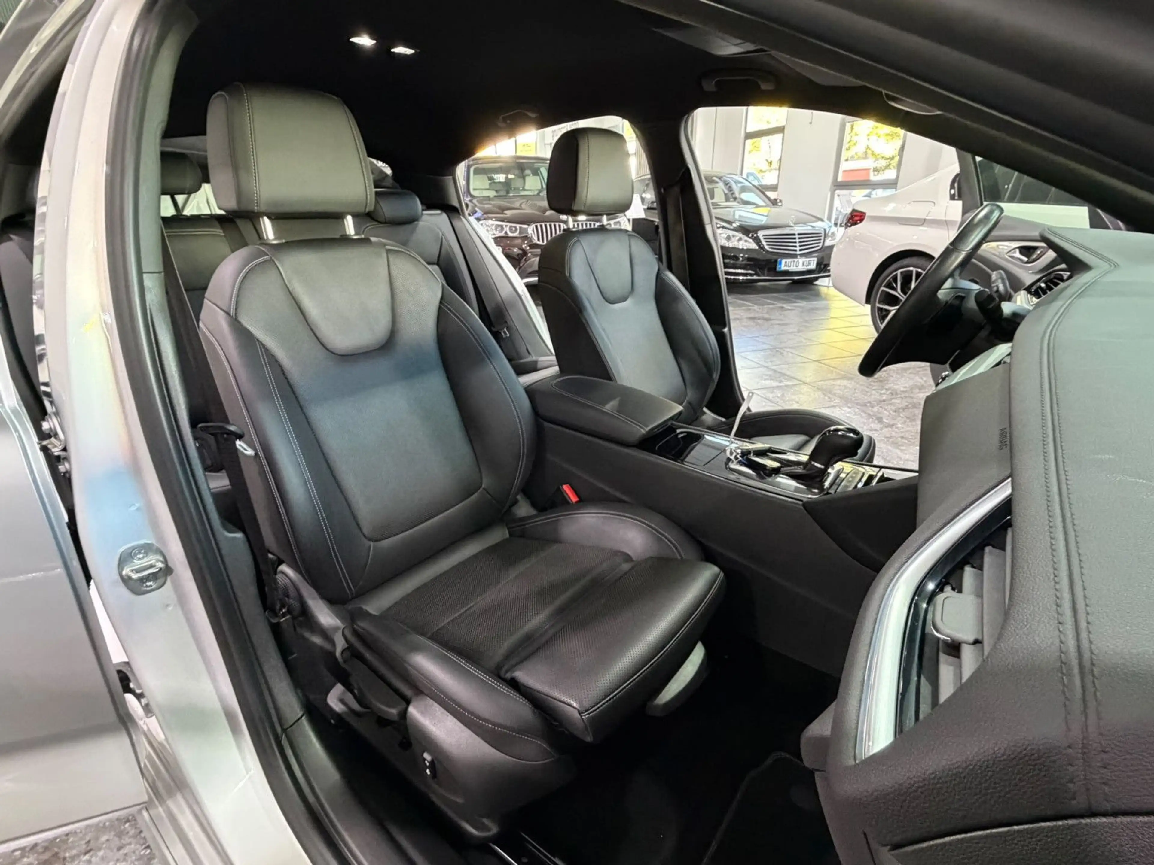 Opel Insignia Grand Sport GSi 4x4*leder*navi*RFK*Voll — photo 15