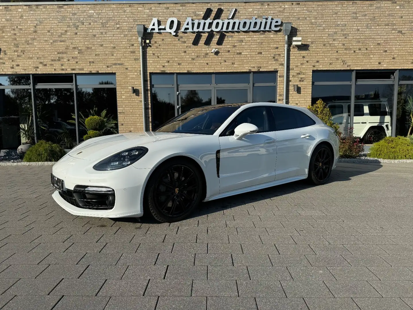 Porsche Panamera 4S Fehér - 1