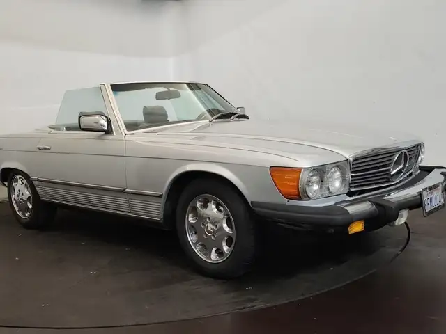 Mercedes-Benz 380 SL
