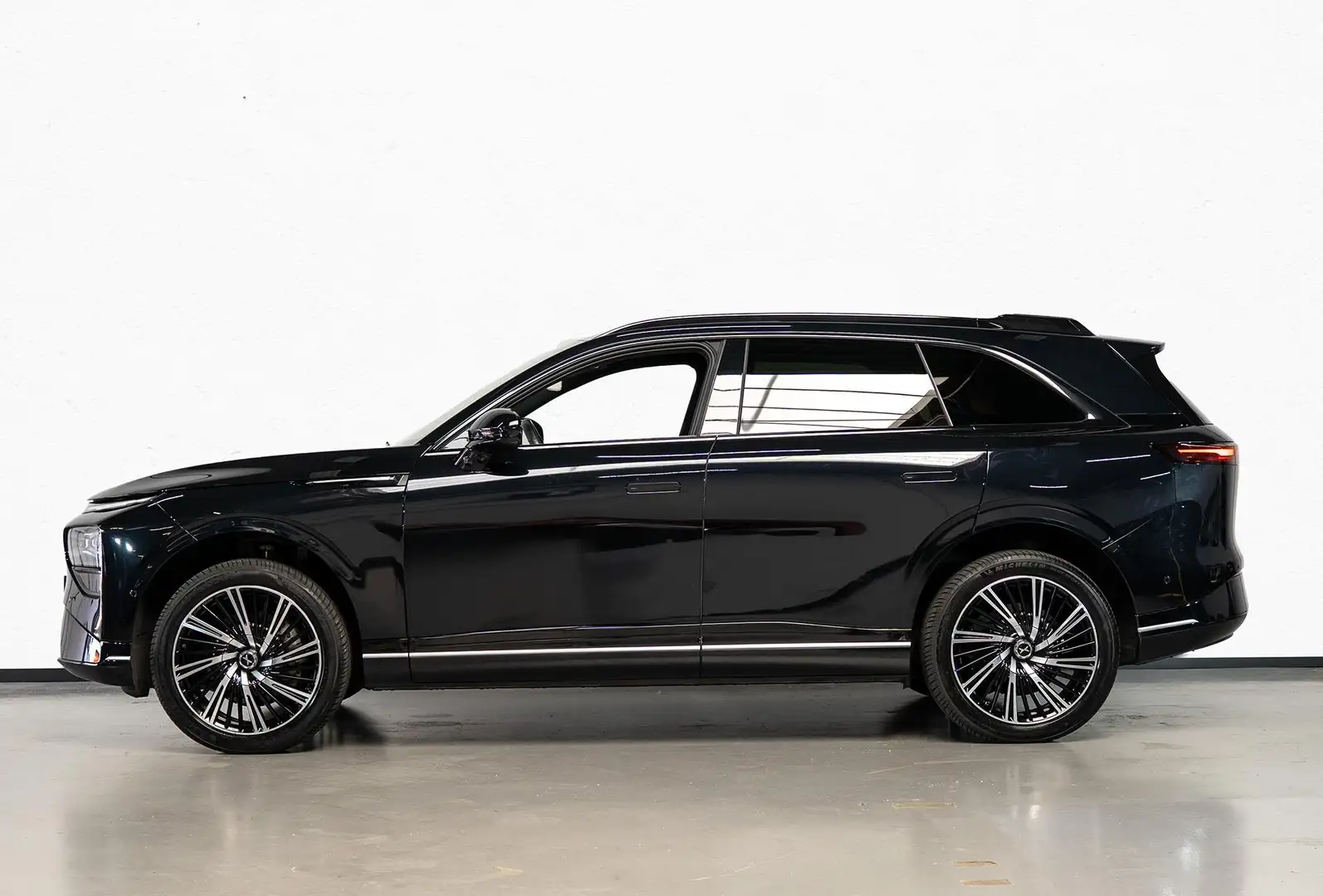 Xpeng G9 AWD Performance 98 kWh Premium Pack | Trekhaak | D Zwart - 2