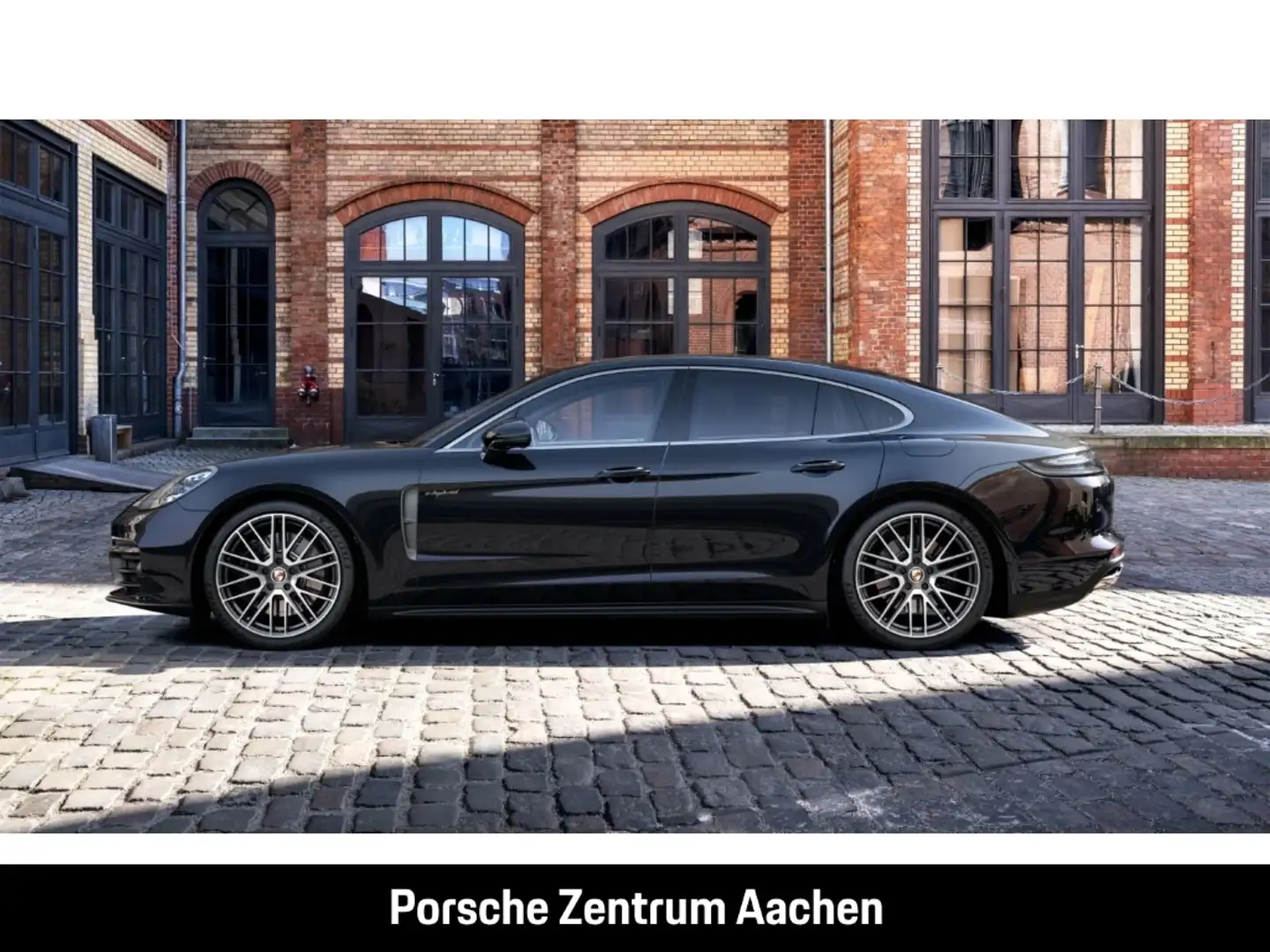 Porsche Panamera 4 E-Hybrid Platinum Edition InnoDrive Schwarz - 2