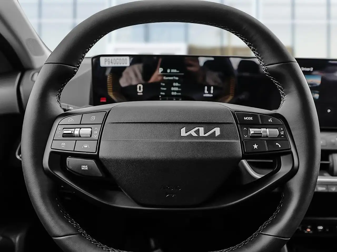 Kia K4 снимка Kia K4