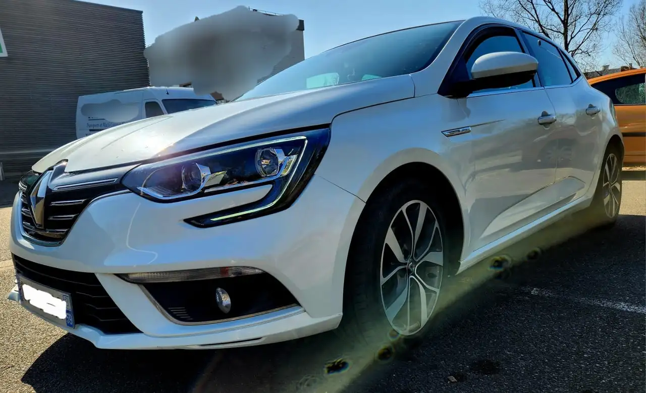 Renault Megane MÃ©gane IV Berline 1.5 dCi 110 cv Serie 