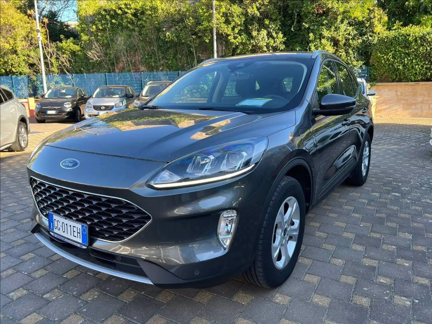 Ford Kuga 2.5 phev Connect 2wd 225cv e-shifter Grigio - 1
