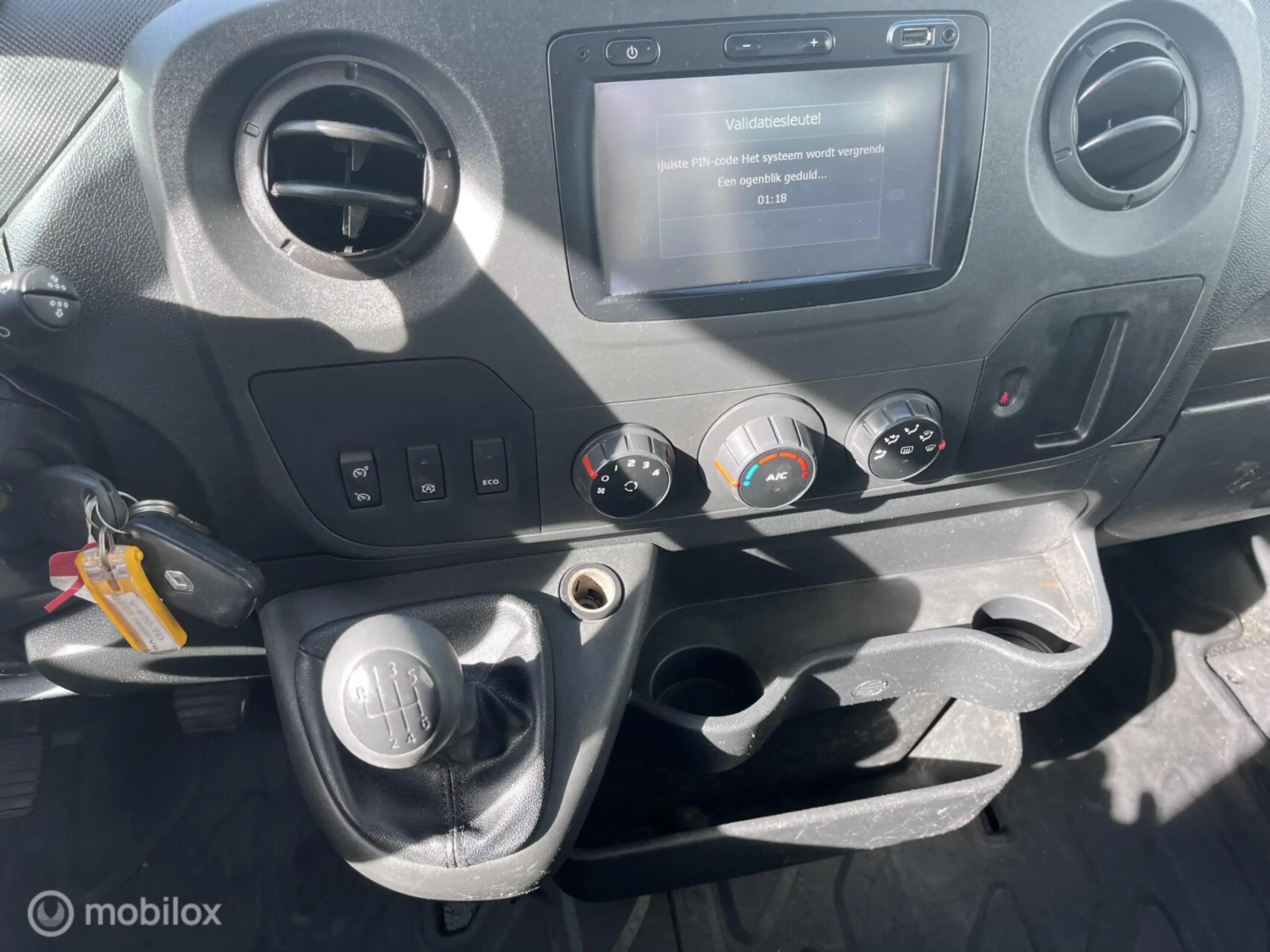 Renault Master bestel T35 2.3 dCi L2 Energy EURO VI — photo 13