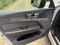 Volvo XC60 B4 Automatik Plus Dark GARANTIE Silber - thumbnail 7