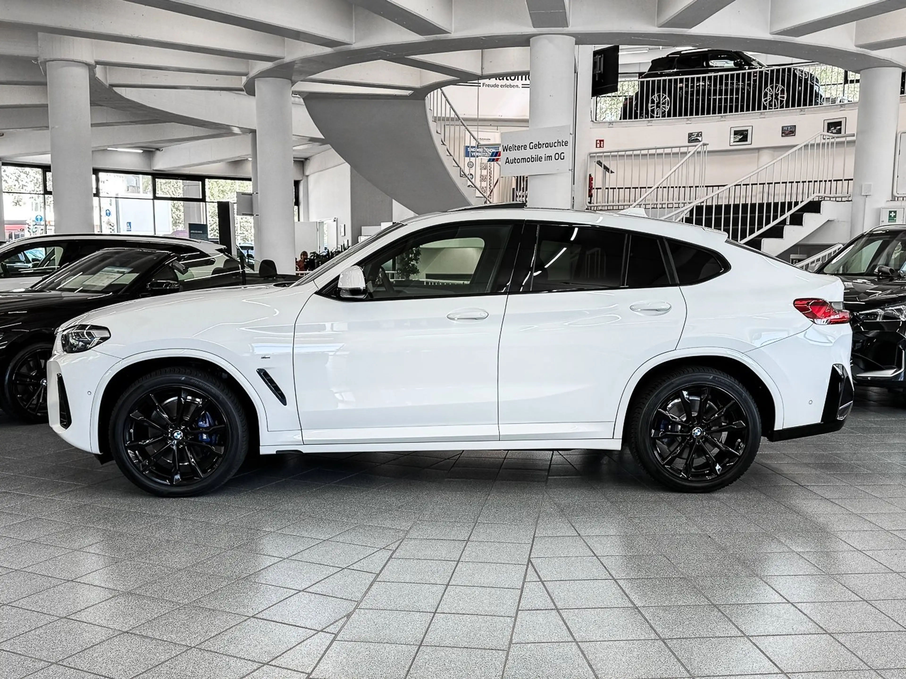 BMW X4 xDrive20d M-Sport Aut Nav HuD Laser Pano HiFi — photo 4