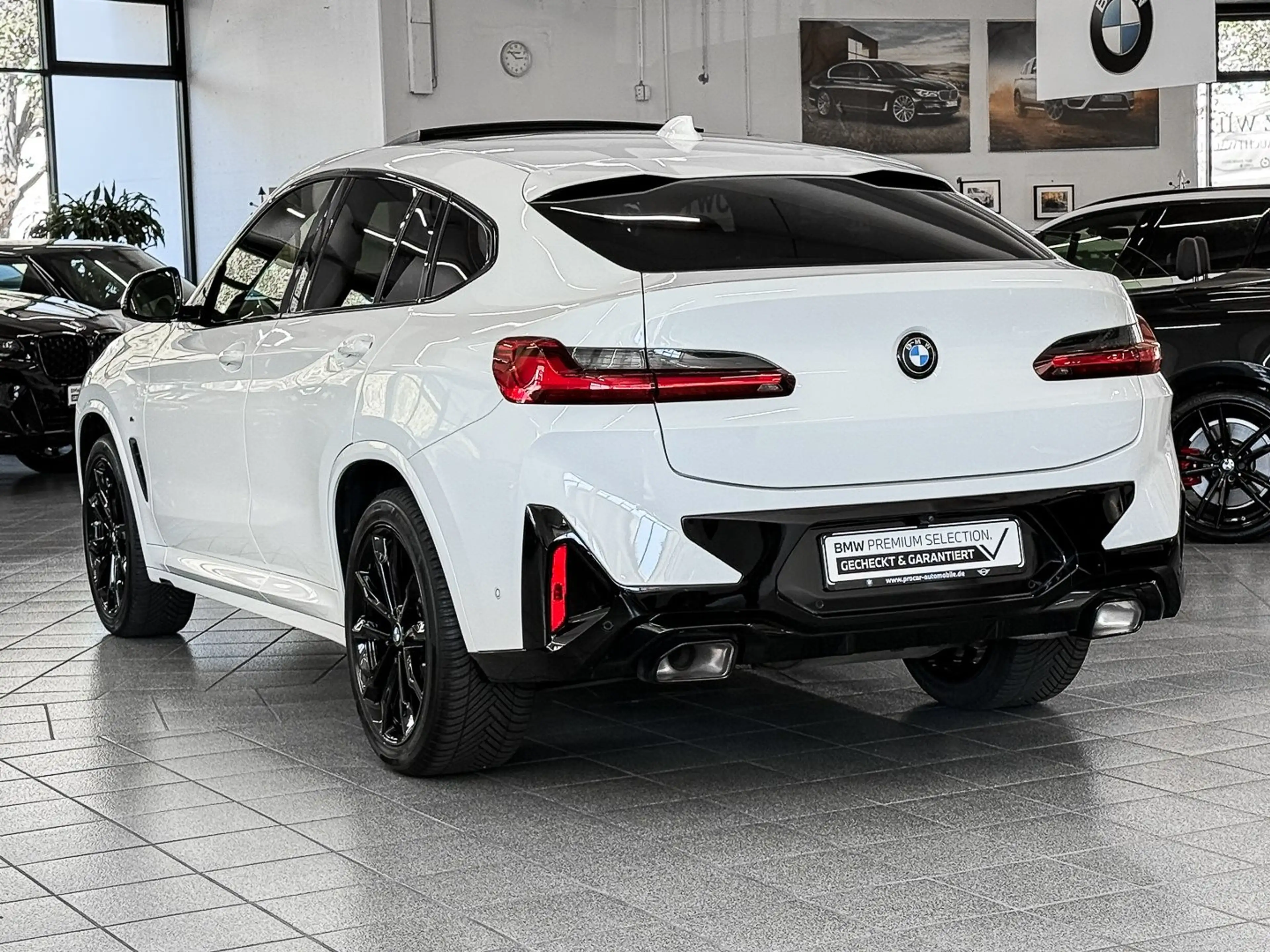 BMW X4 xDrive20d M-Sport Aut Nav HuD Laser Pano HiFi — photo 2