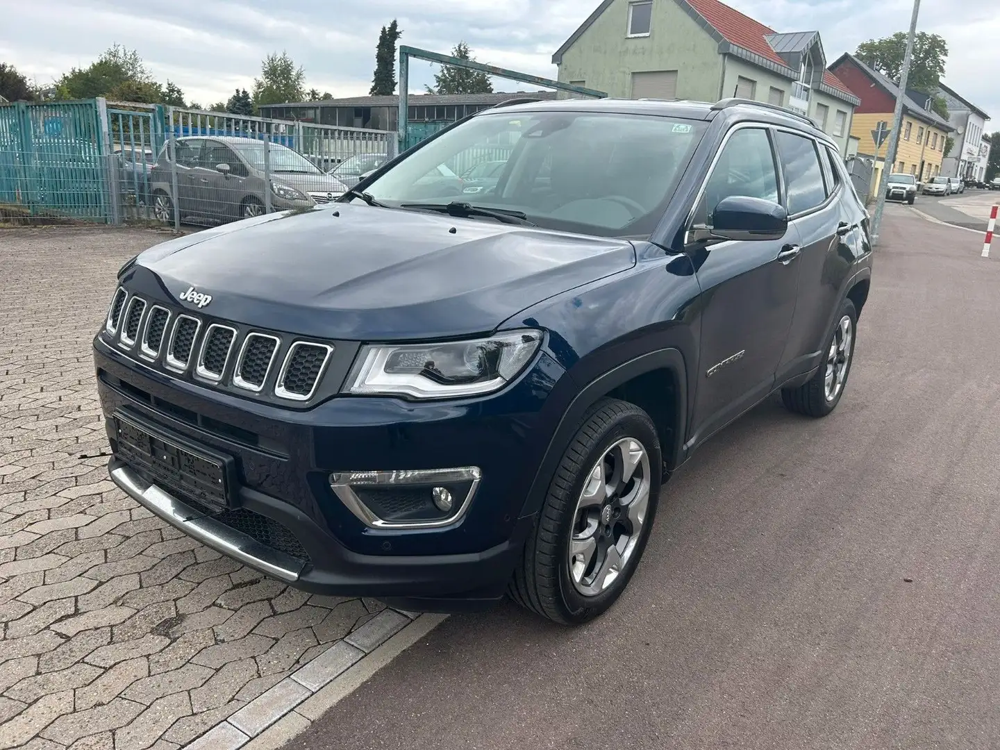 Jeep Compass 4WD+ADAPTIVES FAHRWERK+KAMERA+ACC+XEN Blau - 1