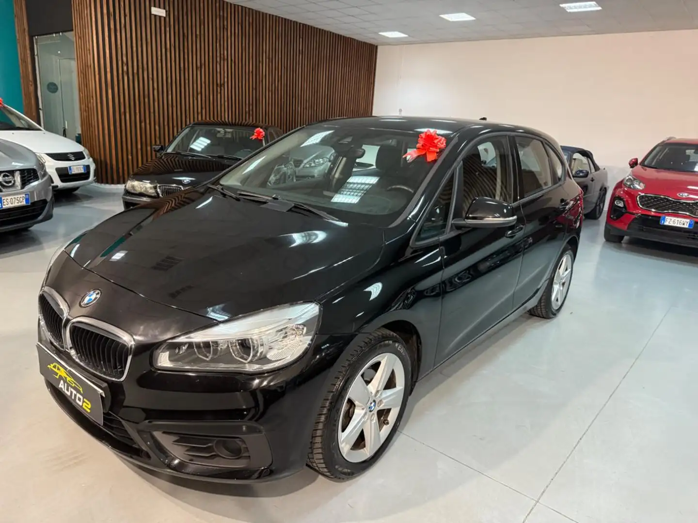 BMW 214 d Tourer Luxury*OK NEOPATENTATO*MECCANICA OK Nero - 2