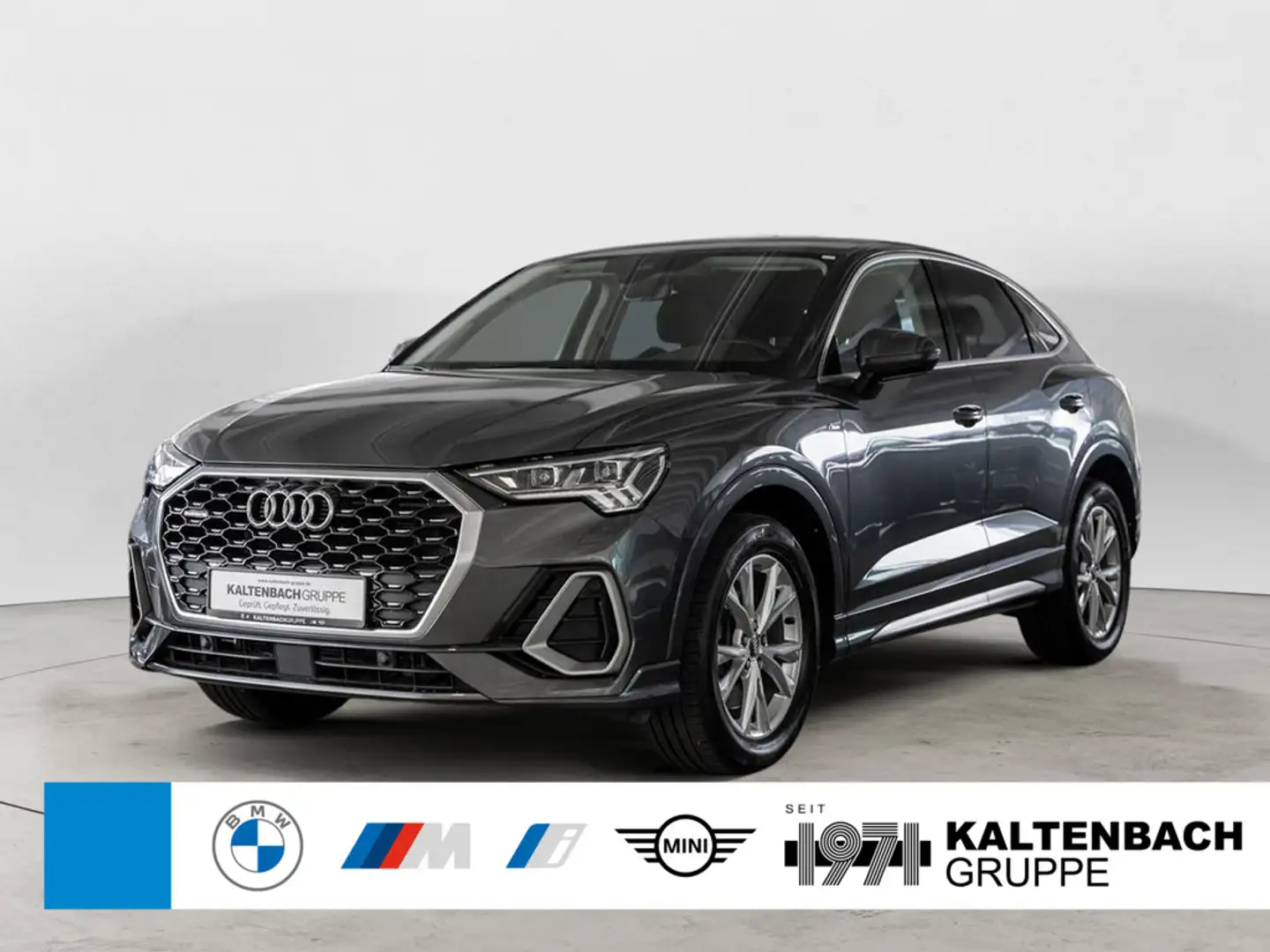 Audi Q3 Sportback 40 TDI quattro S Line AHK B&O Grijs - 1