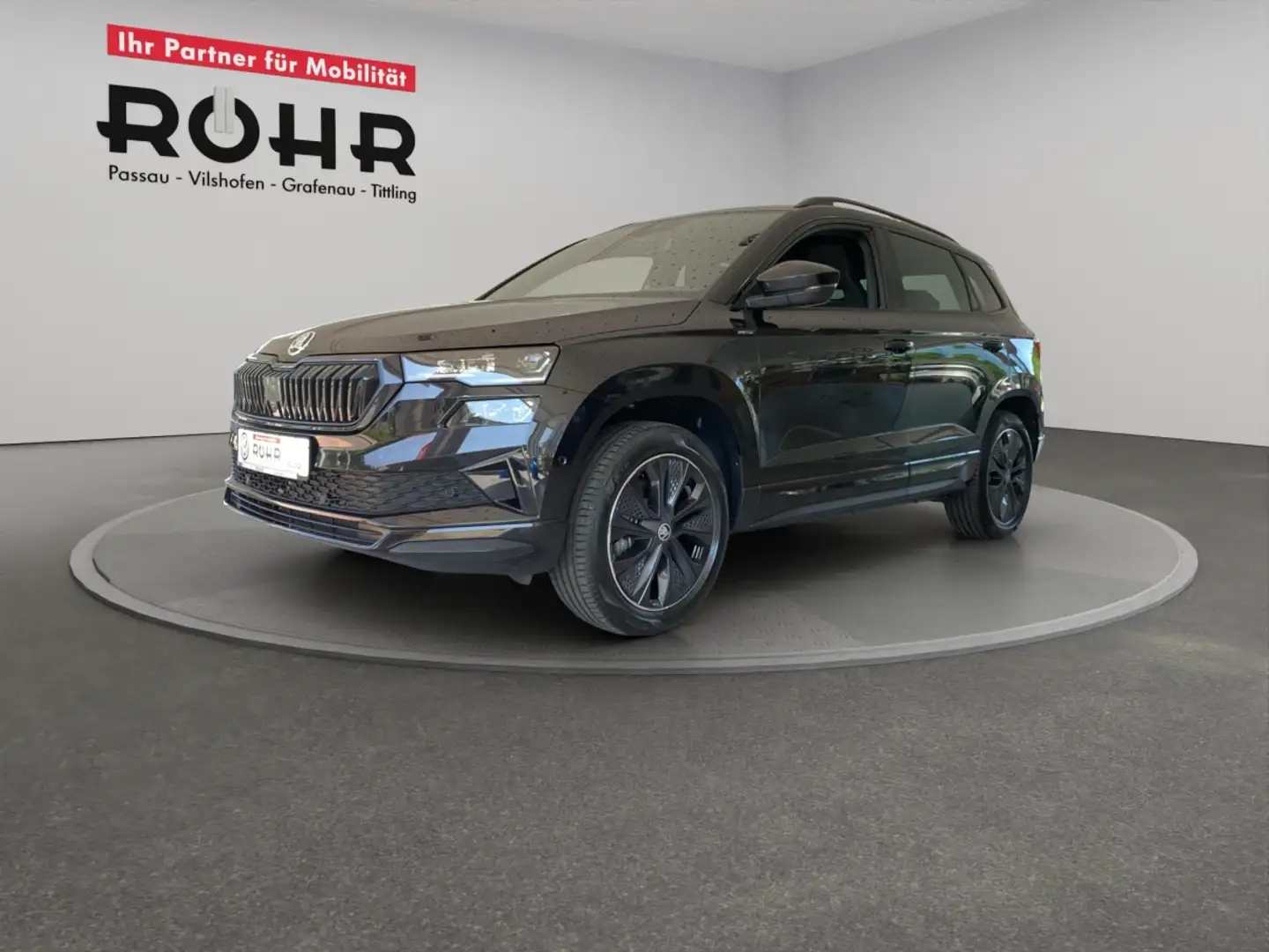 Skoda Karoq Sportline (AHK.MATRIX LED.PDC.ACC.NAVI.SHZ) 2.0 TS Noir - 2