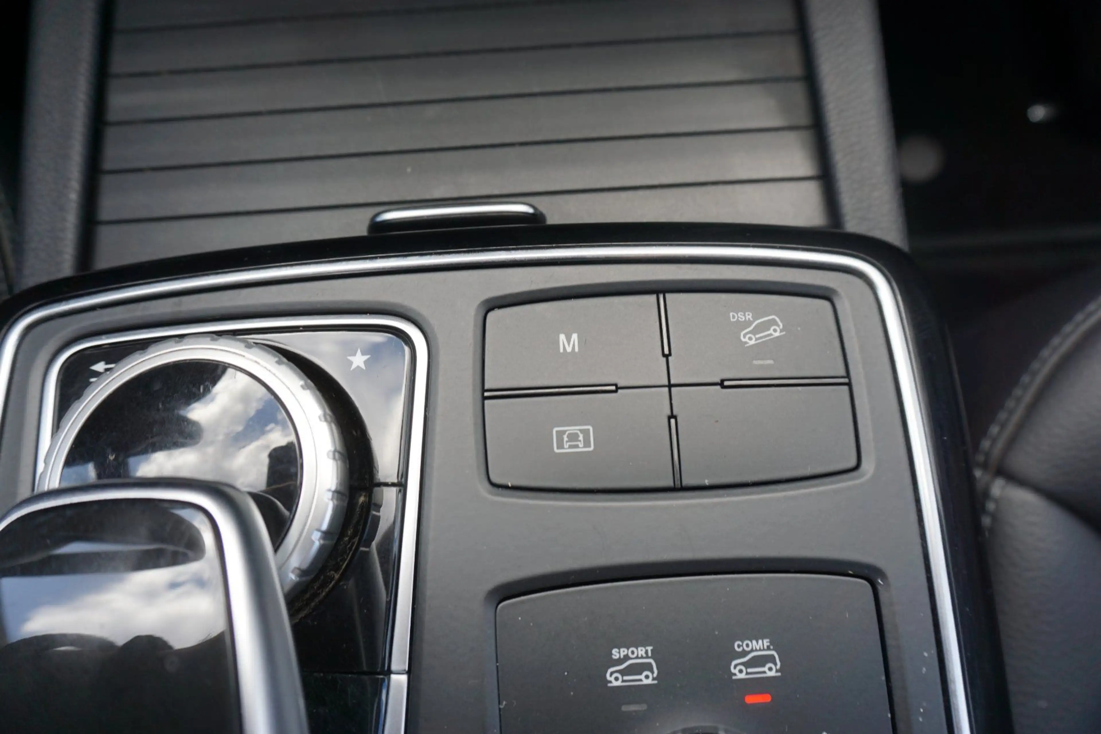 Mercedes-Benz GLE 250 GLE-Klasse 250 d 4Matic — photo 15