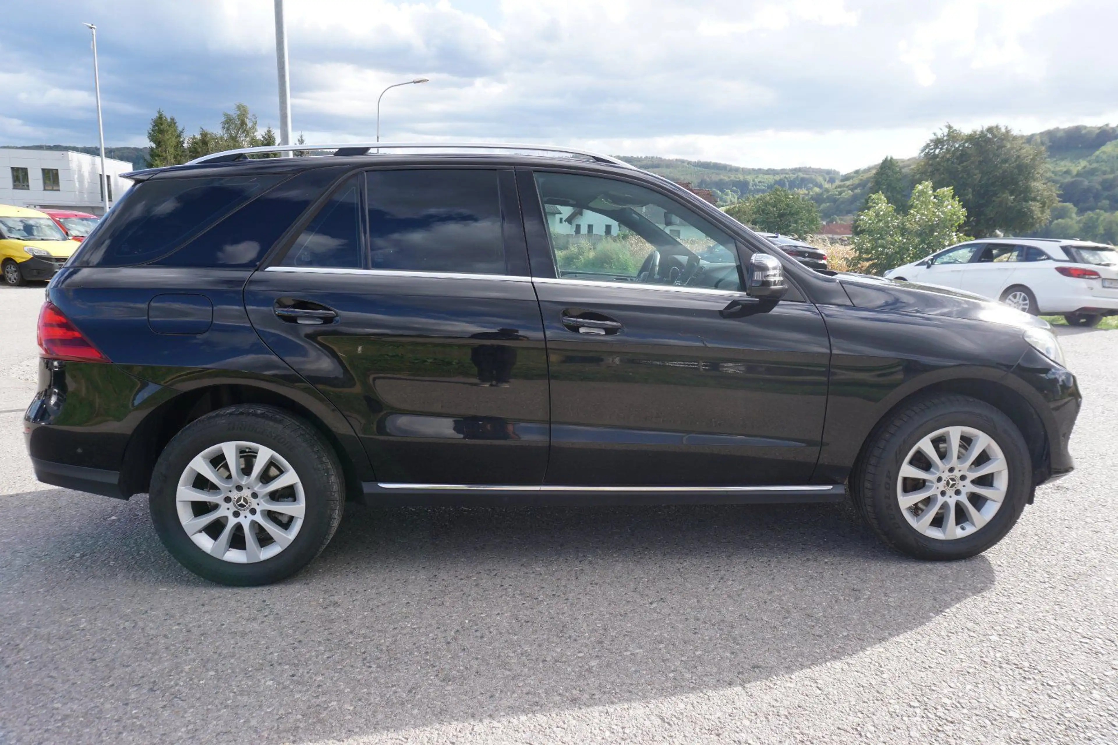 Mercedes-Benz GLE 250 GLE-Klasse 250 d 4Matic — photo 7