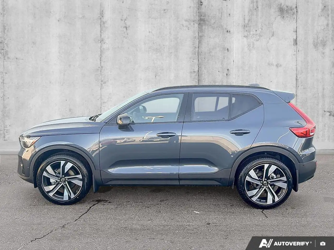Volvo XC40 снимка Volvo XC40