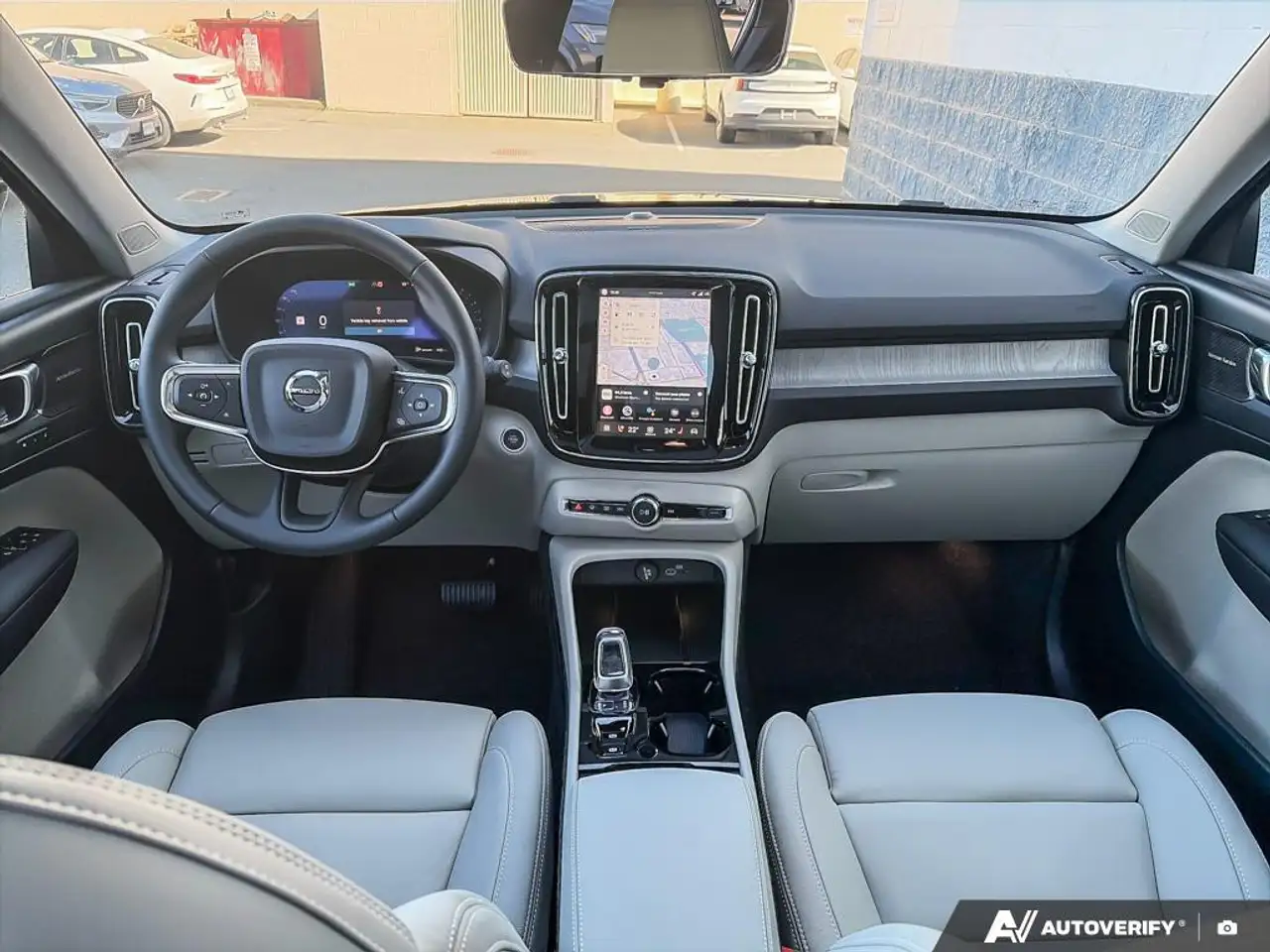 Volvo XC40 снимка Volvo XC40