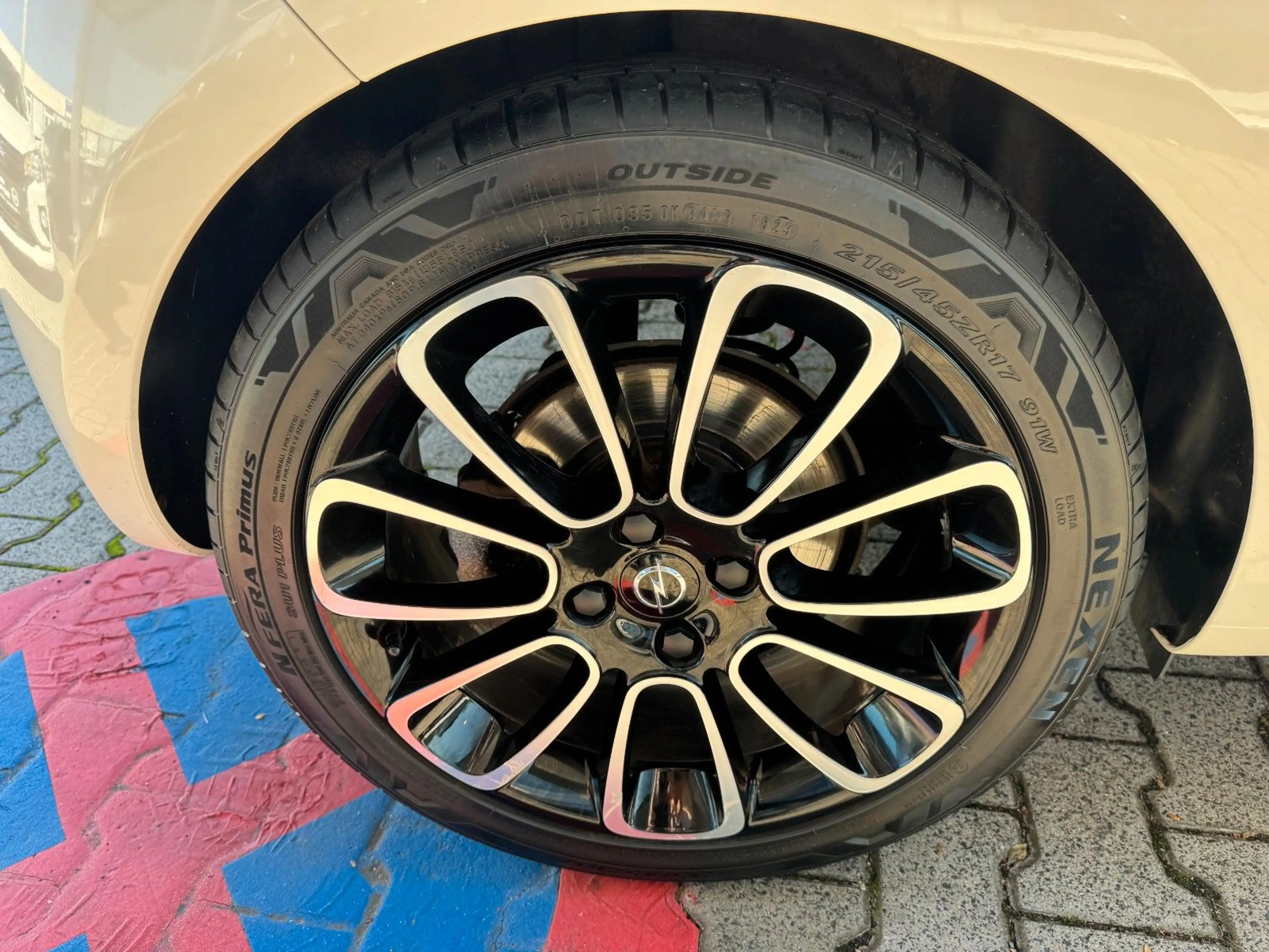 Opel Adam Open Air ecoFlex *STEUERKETTE NEU*TÜV NEU* — photo 12