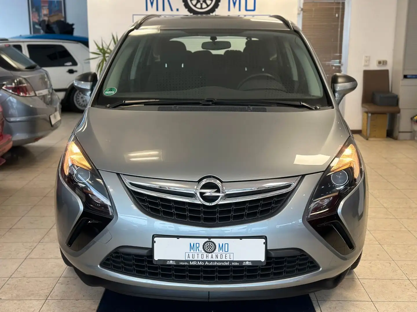 Opel Zafira C Tourer Selection°1.4°Export Silber - 1