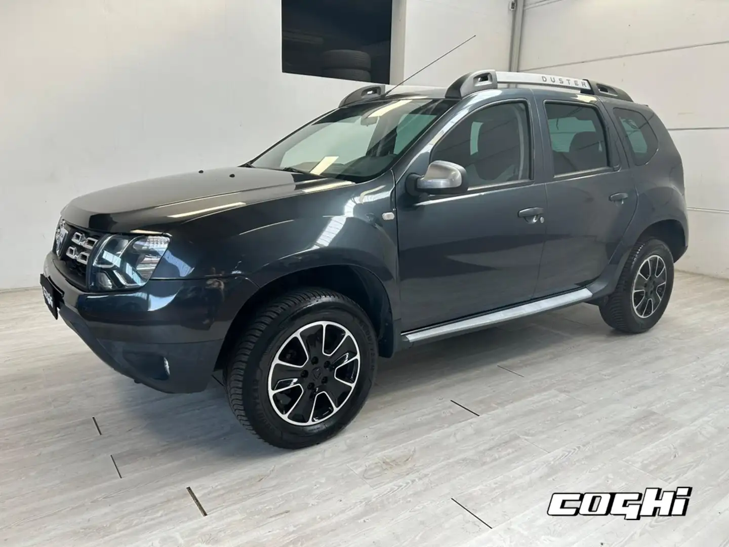 Dacia Duster 1.5 dCi 110CV Start&Stop 4x2 Prestige Gris - 2