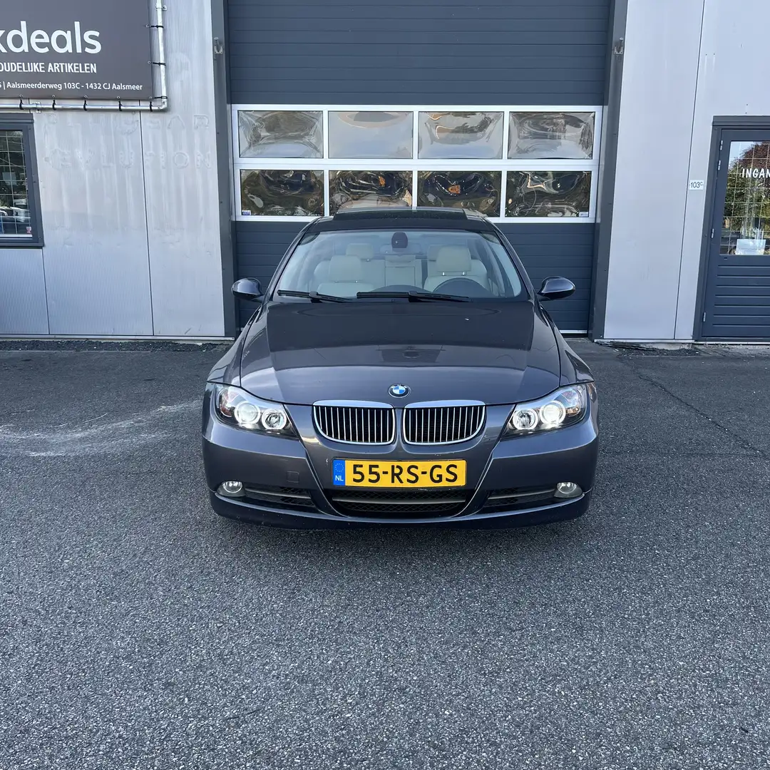 BMW 330 325i Dynamic Exec. Grijs - 1