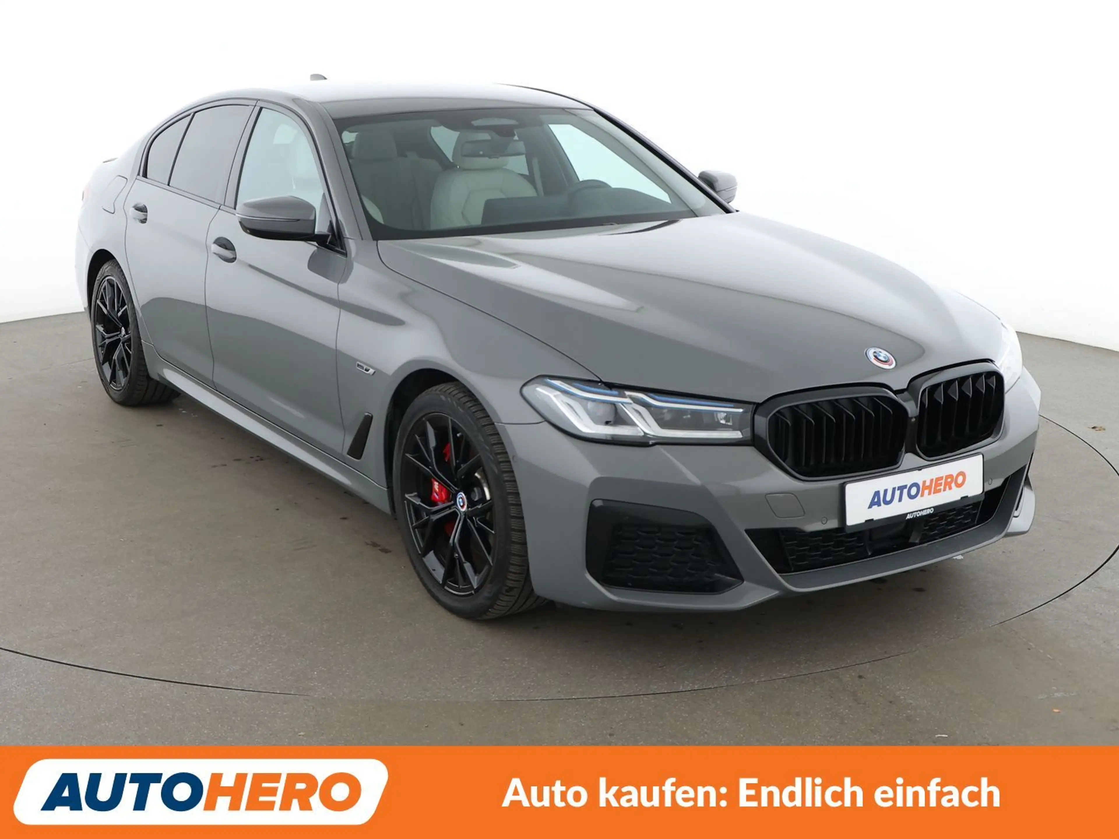 BMW 530 530e M Sport Aut*NAVI*LED*ACC*CAM*PDC*SHZ* — photo 8