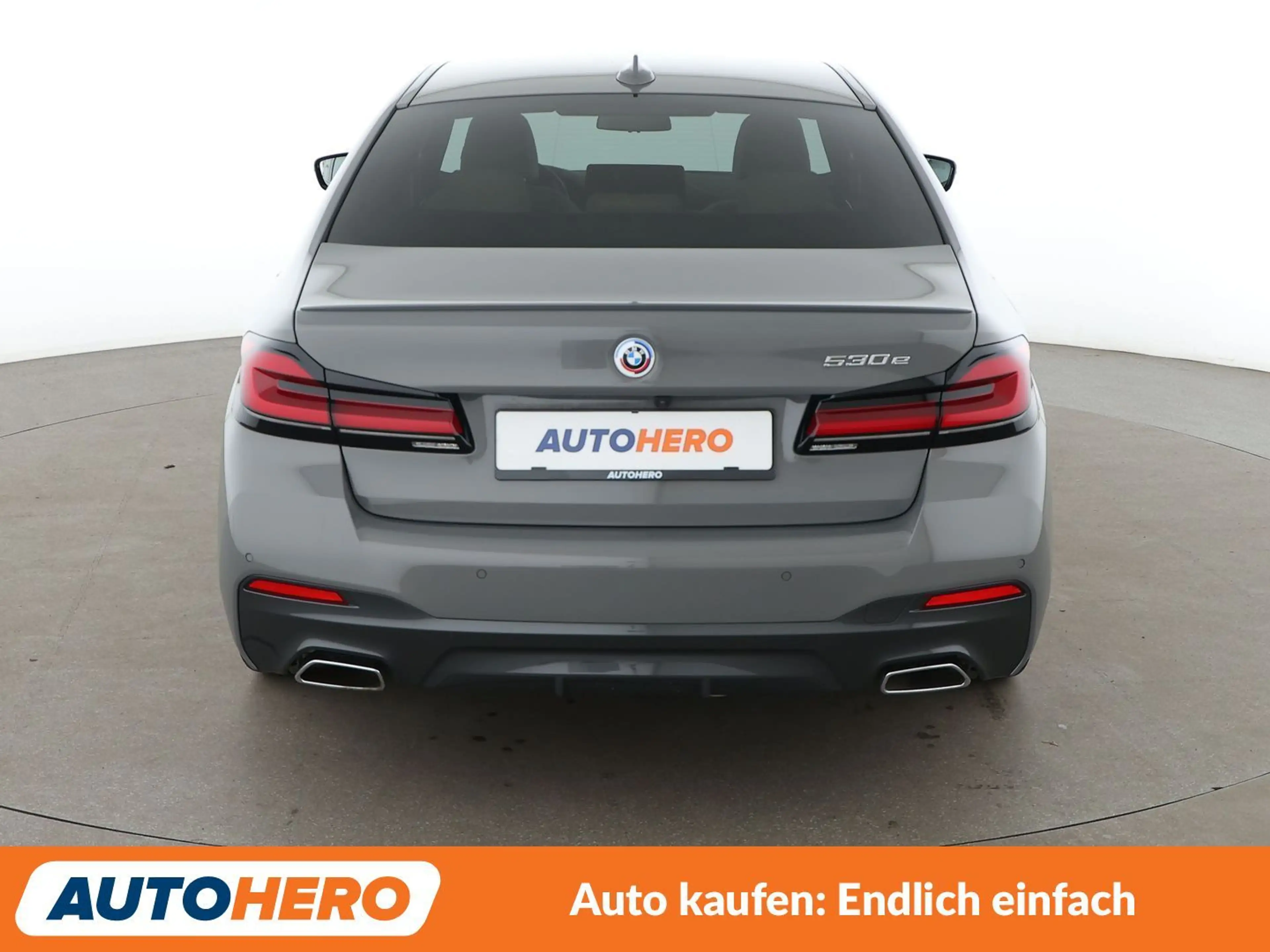 BMW 530 530e M Sport Aut*NAVI*LED*ACC*CAM*PDC*SHZ* — photo 5