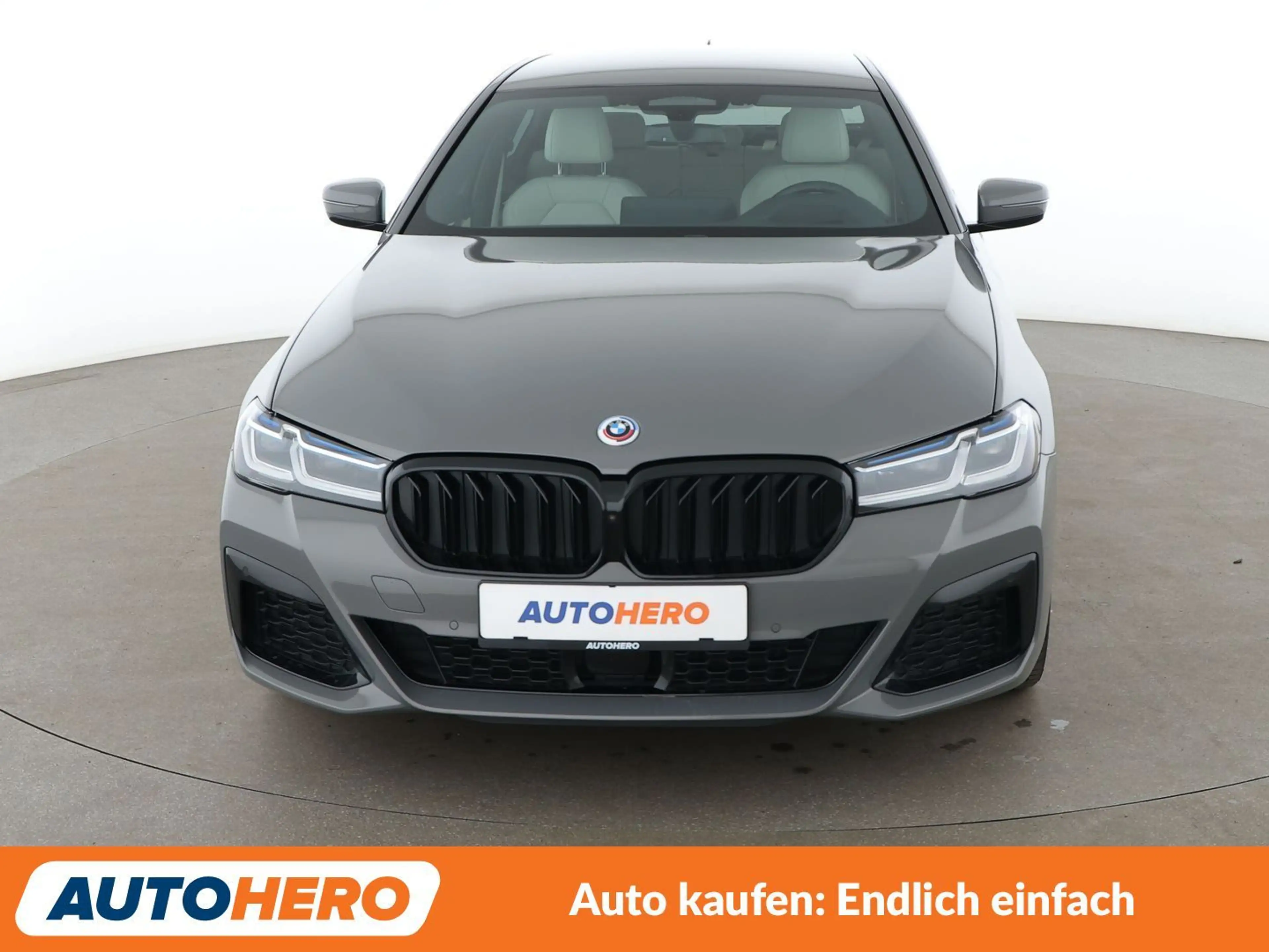 BMW 530 530e M Sport Aut*NAVI*LED*ACC*CAM*PDC*SHZ* — photo 9