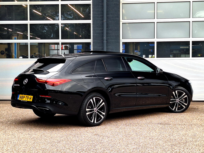 Mercedes-Benz CLA 250 Shooting Brake e Star Edition | Panoramadak | Nigh — photo 4
