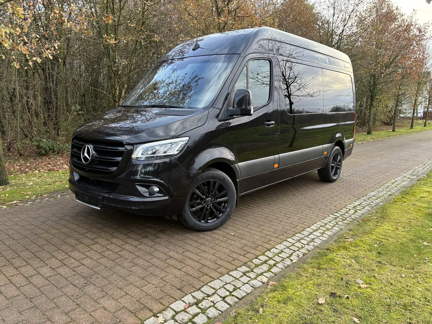 Mercedes-Benz Sprinter 319 3.0 V6 5-persoons, dubbelcabine, Led, Mbux, - 1