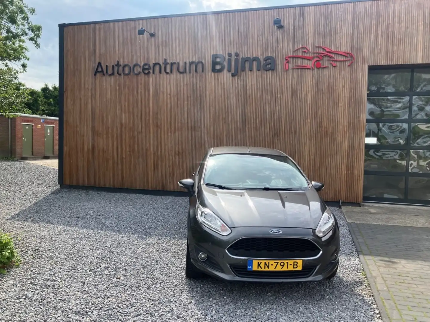 Ford Fiesta 1.0 Style Ultimate Grijs - 2