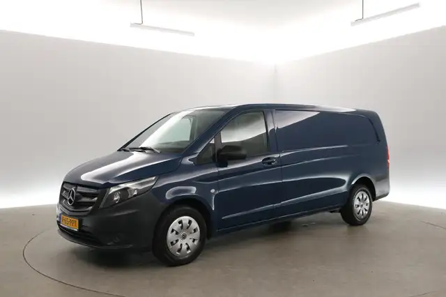Mercedes-Benz Vito view 8