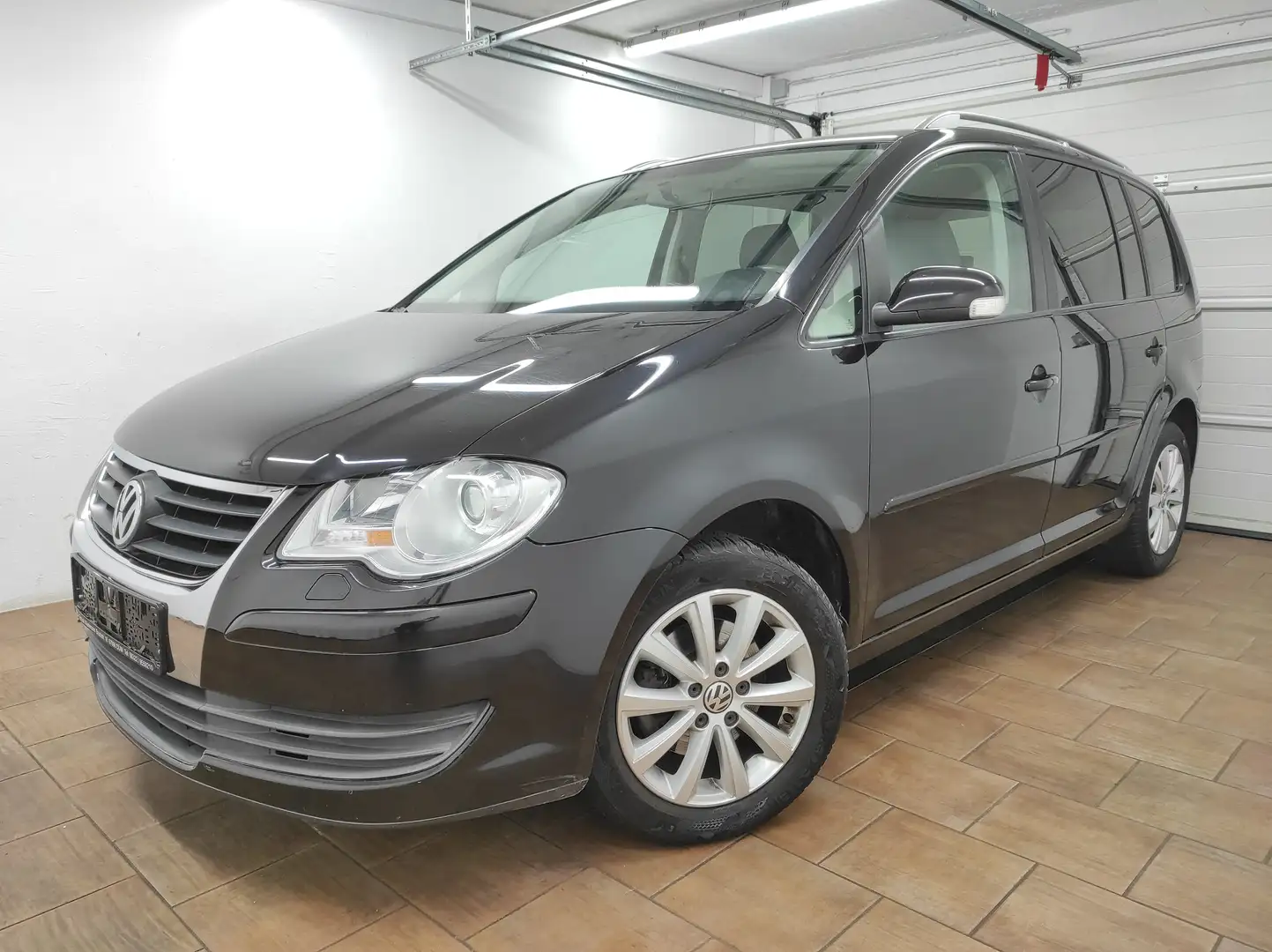 Volkswagen Touran 1.4 TSI AUTOMATIK KLIMA AHK PDC BC ALLWETTER SERVO Schwarz - 2