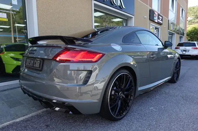 Audi TT view 5