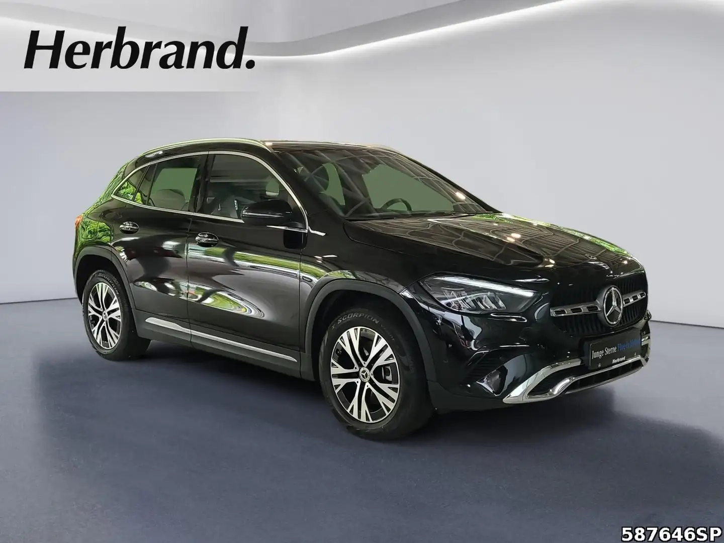 Mercedes-Benz GLA 250 e Progressive LED KAMERA CARPLAY Noir - 2