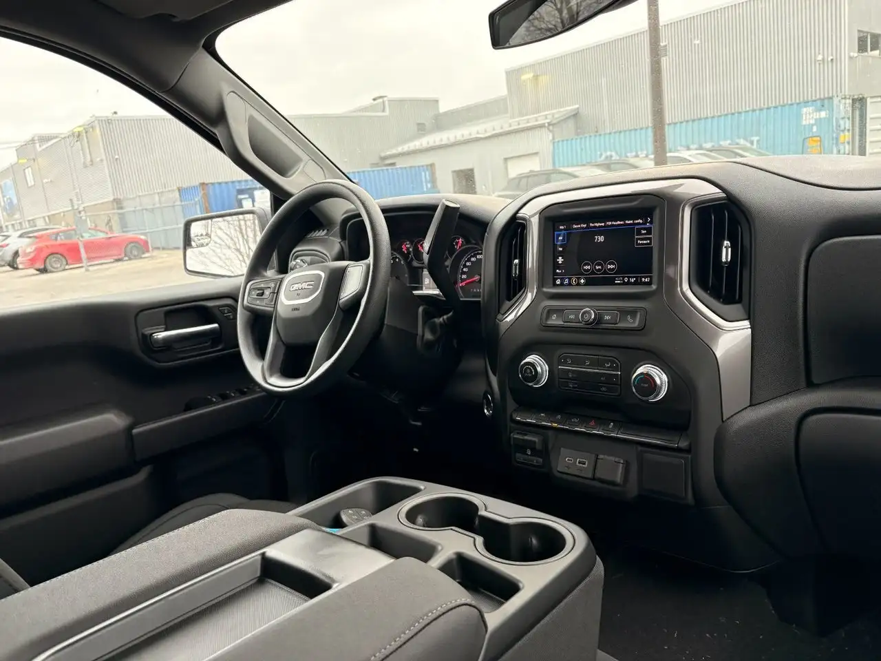 GMC Sierra 1500 снимка GMC Sierra 1500