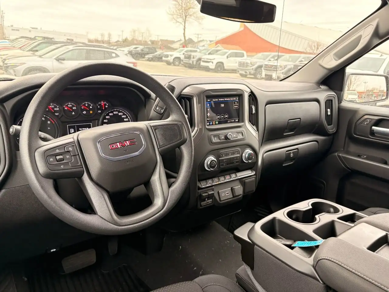 GMC Sierra 1500 снимка GMC Sierra 1500